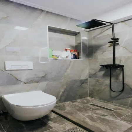 Lapi Apartment